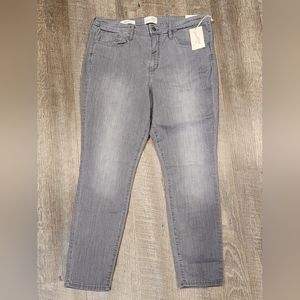 NWT Universal Thread Grey High-Rise Skinny Jeans 33 waist